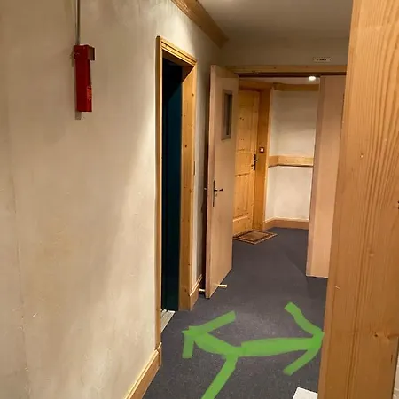 Méribel Neuf 4 Personnes *